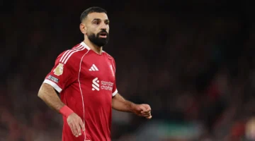 قرار حاسم.. ليفربول يحدد مصير صلاح بعقد جديد حتى 2027